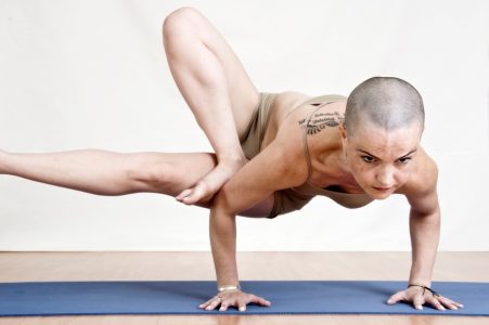 Natalie Botha Yoga from the Yoga School will be teaching a 200 hour yoga teacher training at Mala Dhara Chiang Mai.